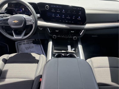 2025 Chevrolet Suburban LS