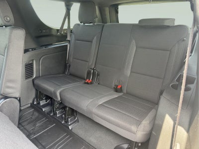 2025 Chevrolet Suburban LS