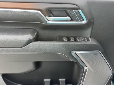 2025 GMC Sierra 2500HD Denali