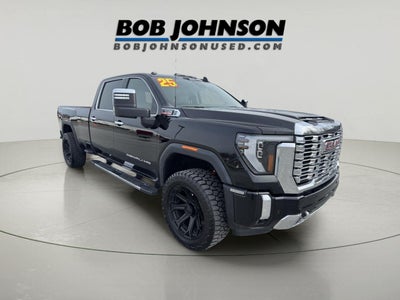 2025 GMC Sierra 2500HD Denali