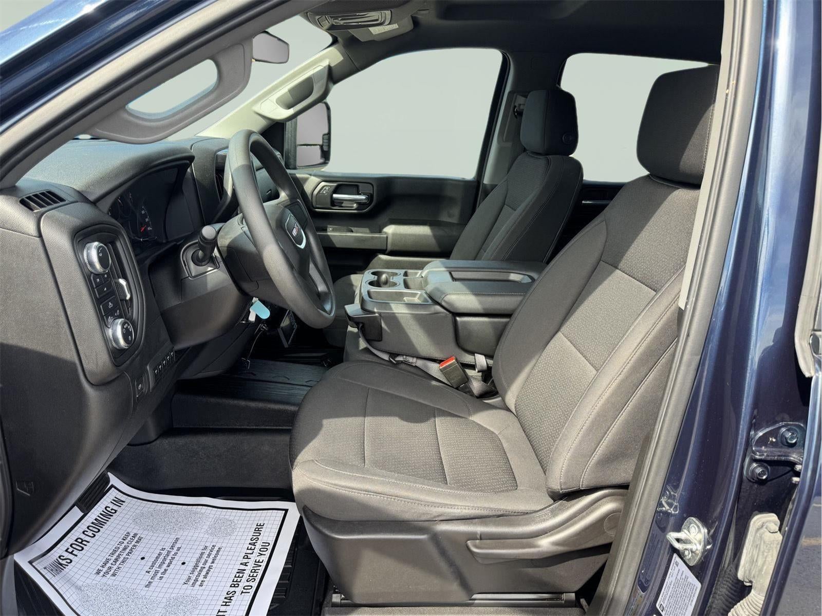 2023 GMC Sierra 2500HD Pro