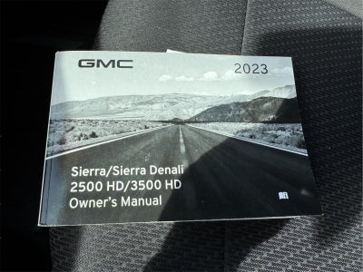 2023 GMC Sierra 2500HD Pro