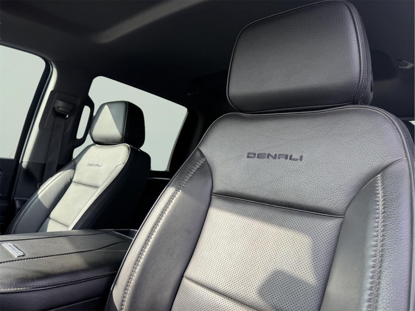 2024 GMC Sierra 3500HD Denali