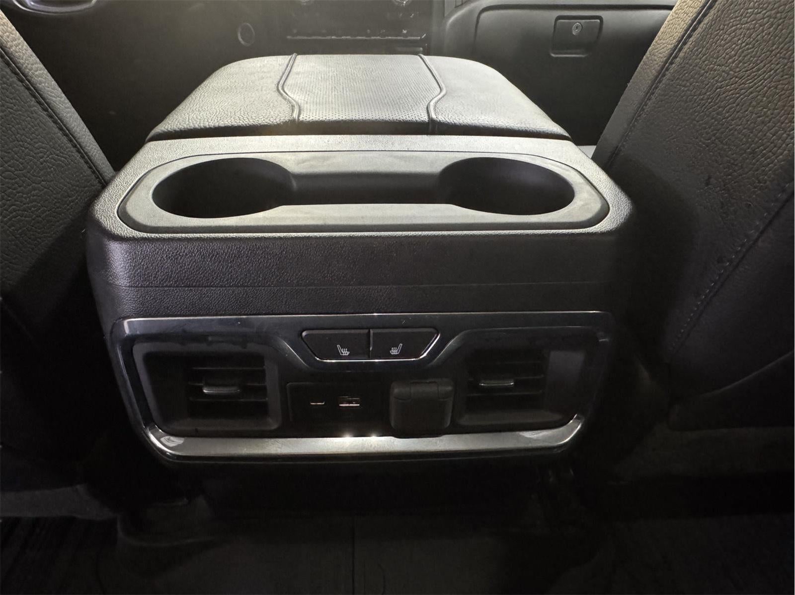 2023 GMC Sierra 3500HD Denali