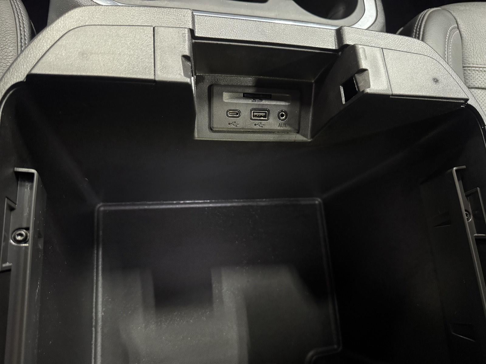 2023 GMC Sierra 3500HD Denali