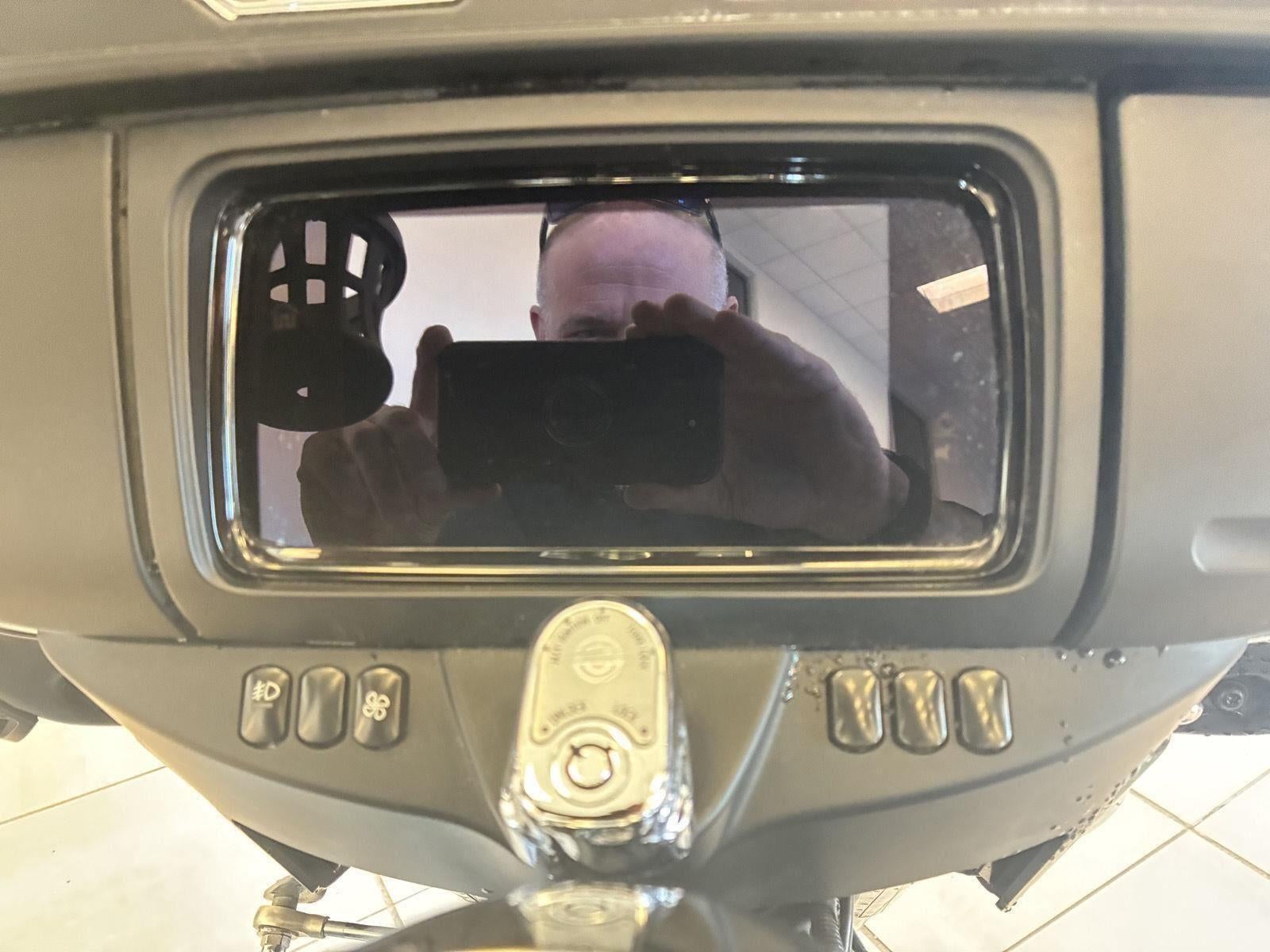 2020 HARLEY DAVIDSON tri glide Base