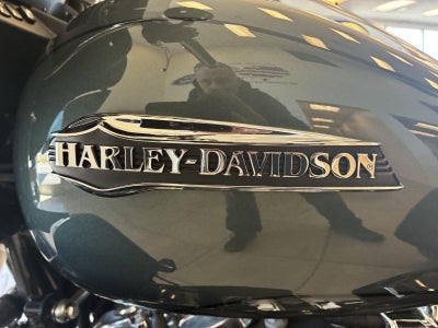 2020 HARLEY DAVIDSON tri glide Base