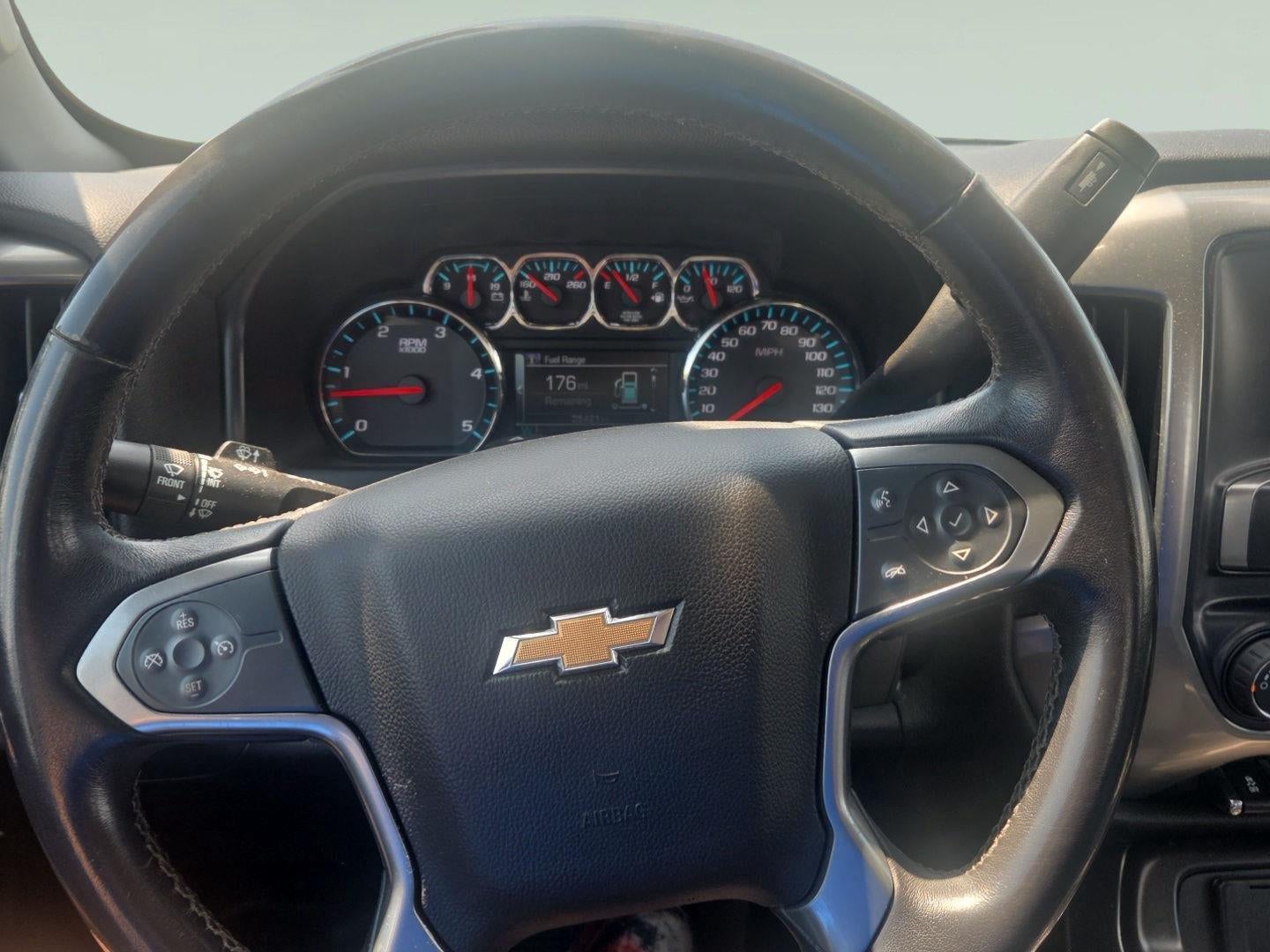 2022 Chevrolet Silverado MD LT