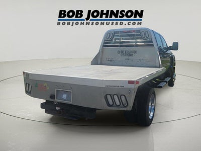 2022 Chevrolet Silverado MD LT