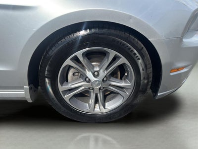 2014 Ford Mustang V6 Premium