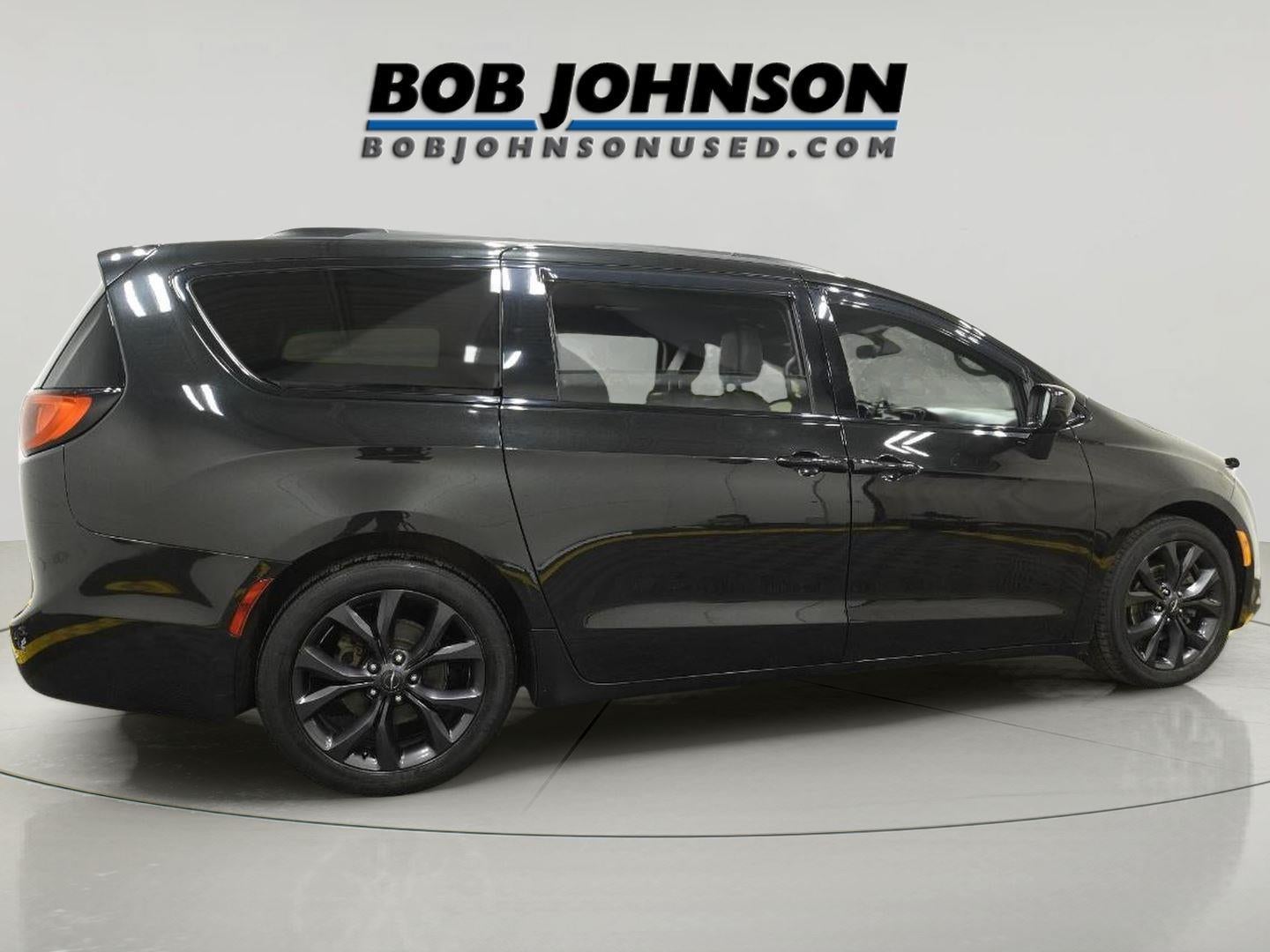 2018 Chrysler Pacifica Touring L Plus