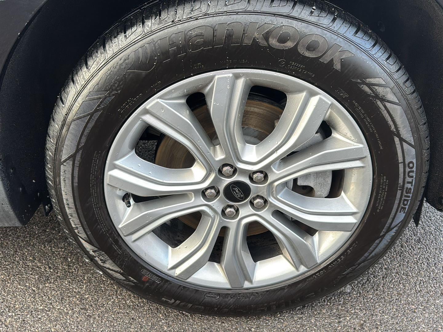 2024 Ford Edge Titanium