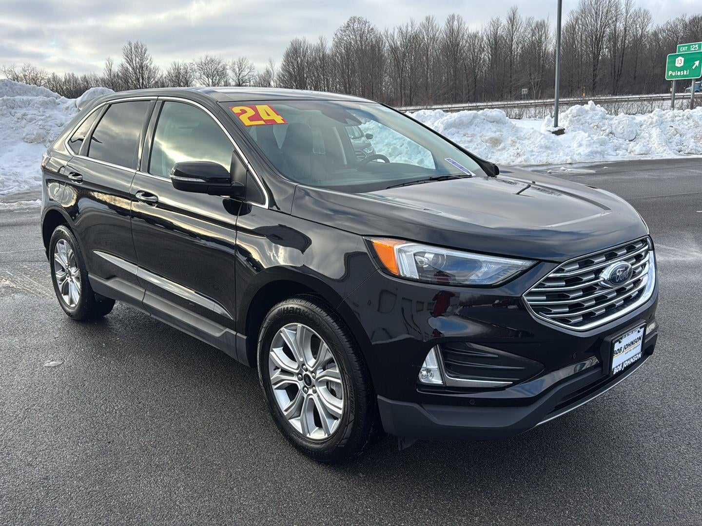 2024 Ford Edge Titanium