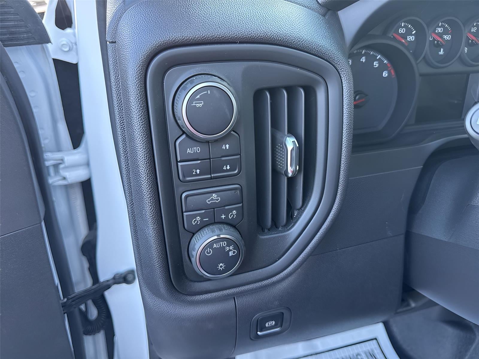 2025 Chevrolet Silverado 1500 Work Truck