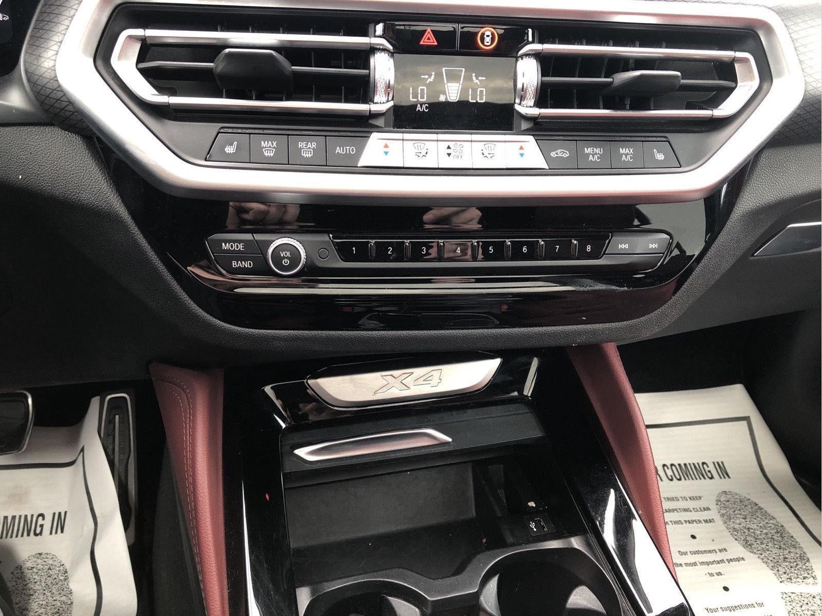 2022 BMW X4 xDrive30i