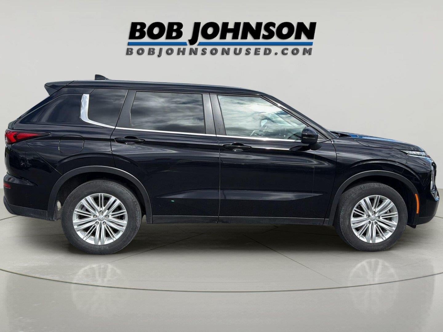 2024 Mitsubishi Outlander ES