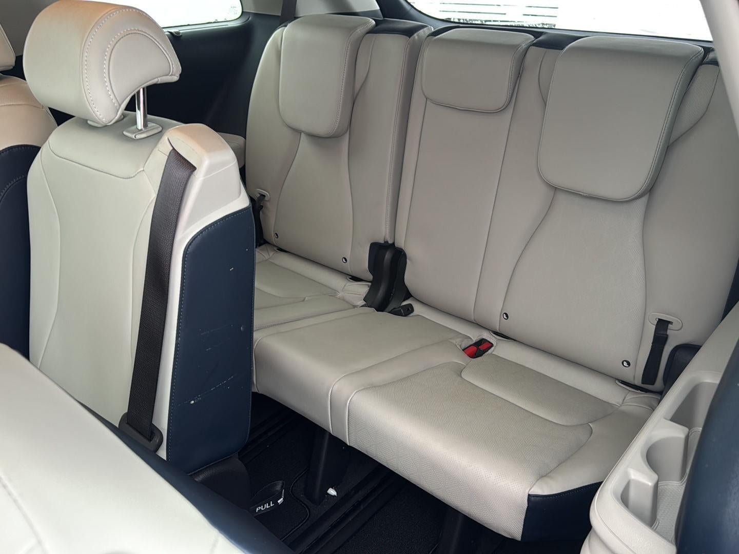 2025 Kia Carnival EX