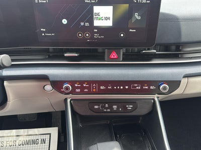 2025 Kia Carnival EX