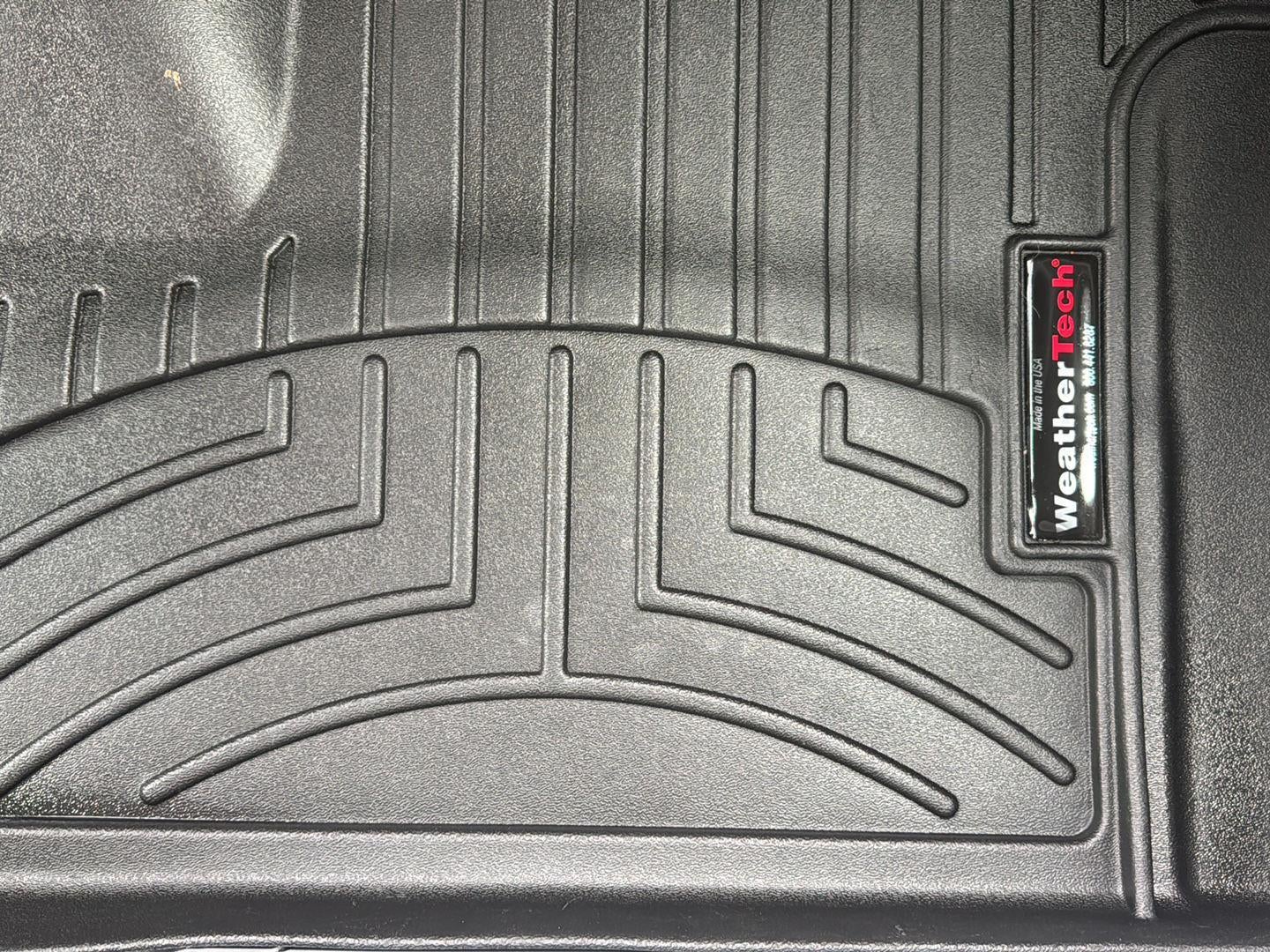 2022 Mercedes-Benz Sprinter Cargo Van 2500 Standard Roof V6 144 RWD