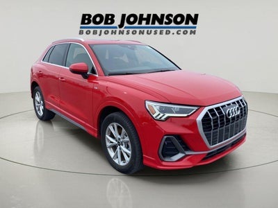 2025 Audi Q3 S line Premium