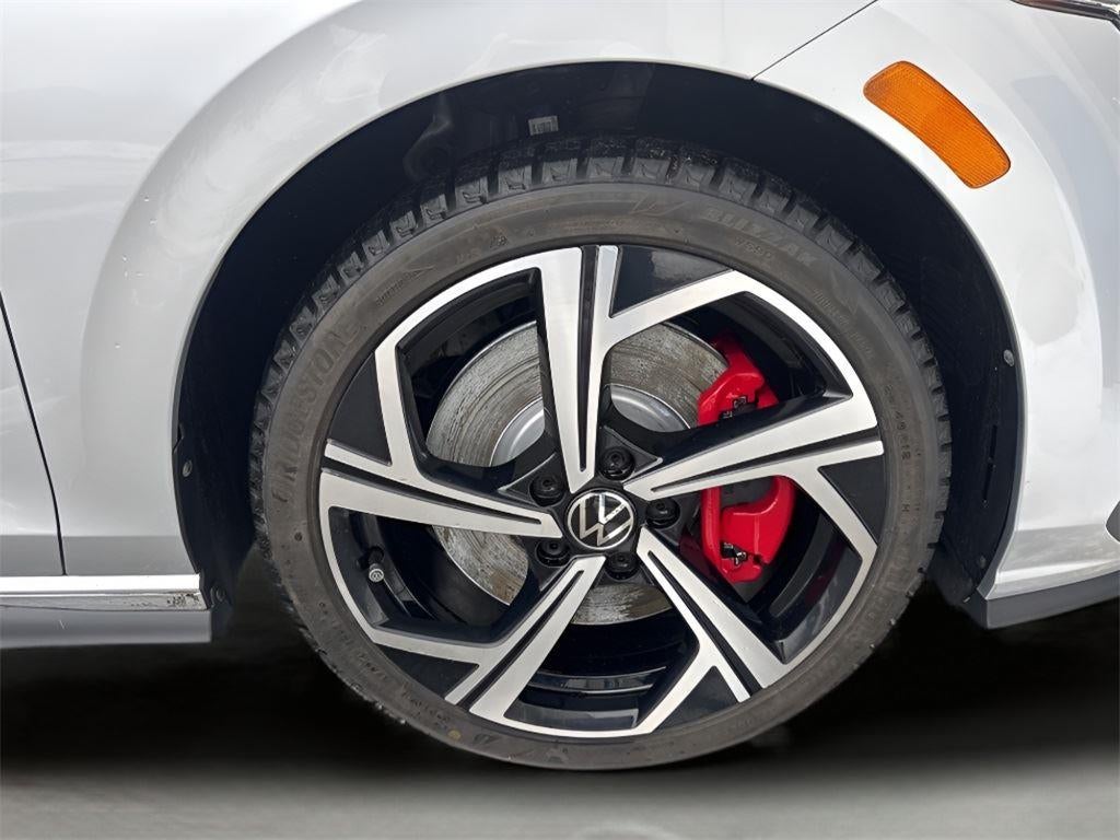 2024 Volkswagen Golf GTI SE