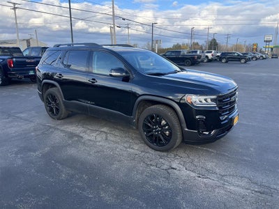 2023 GMC Acadia SLT