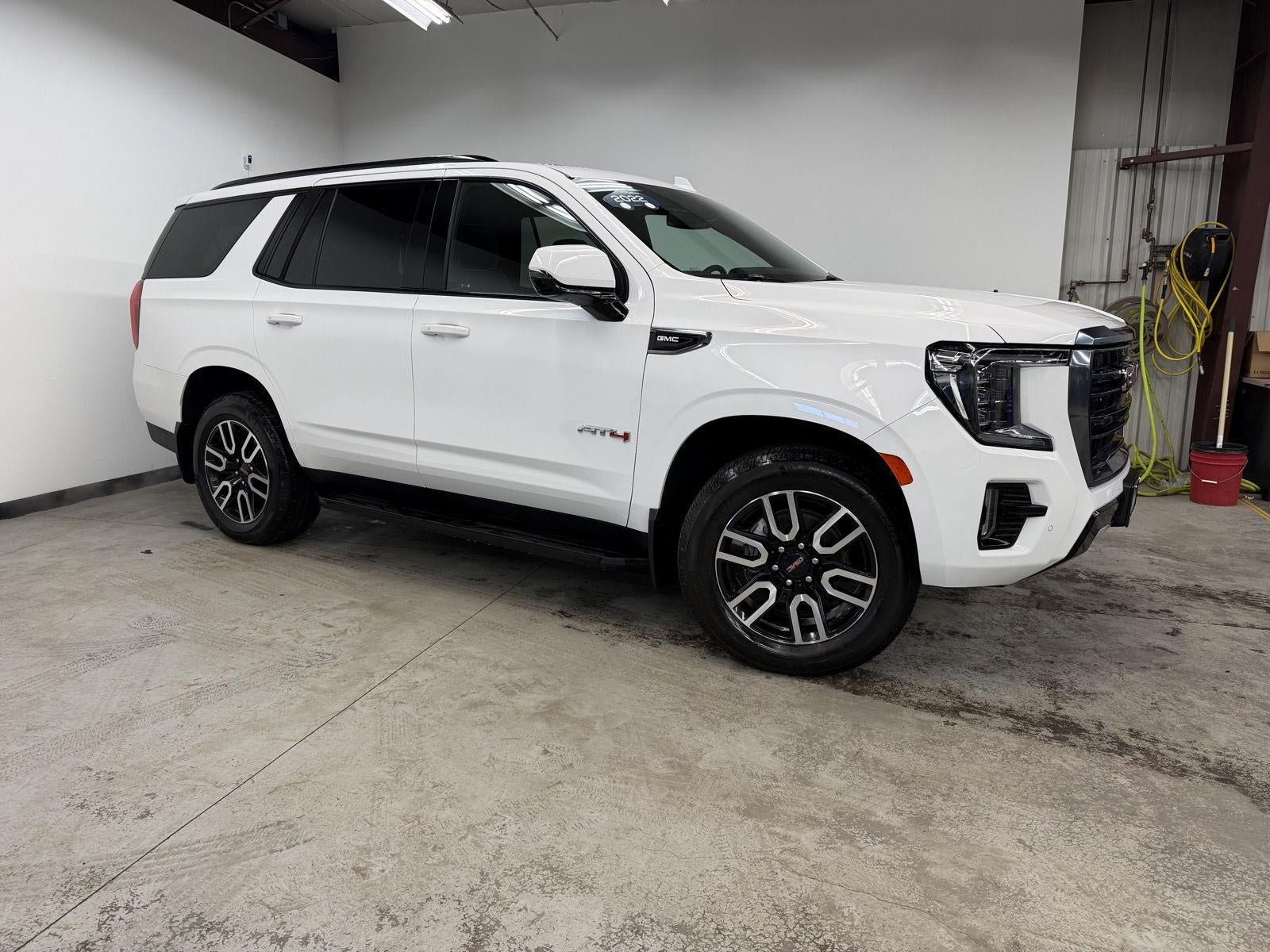 2022 GMC Yukon AT4
