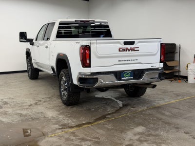 2022 GMC Sierra 2500HD SLT