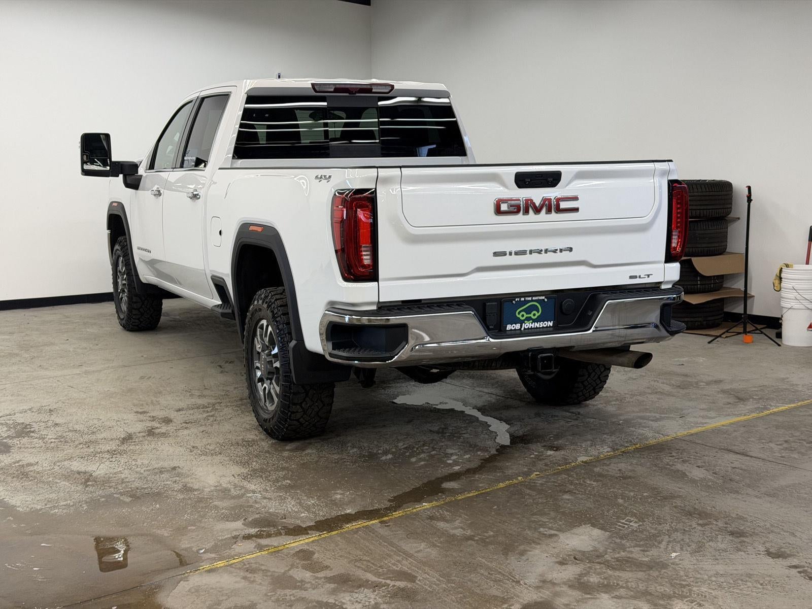 2022 GMC Sierra 2500HD SLT