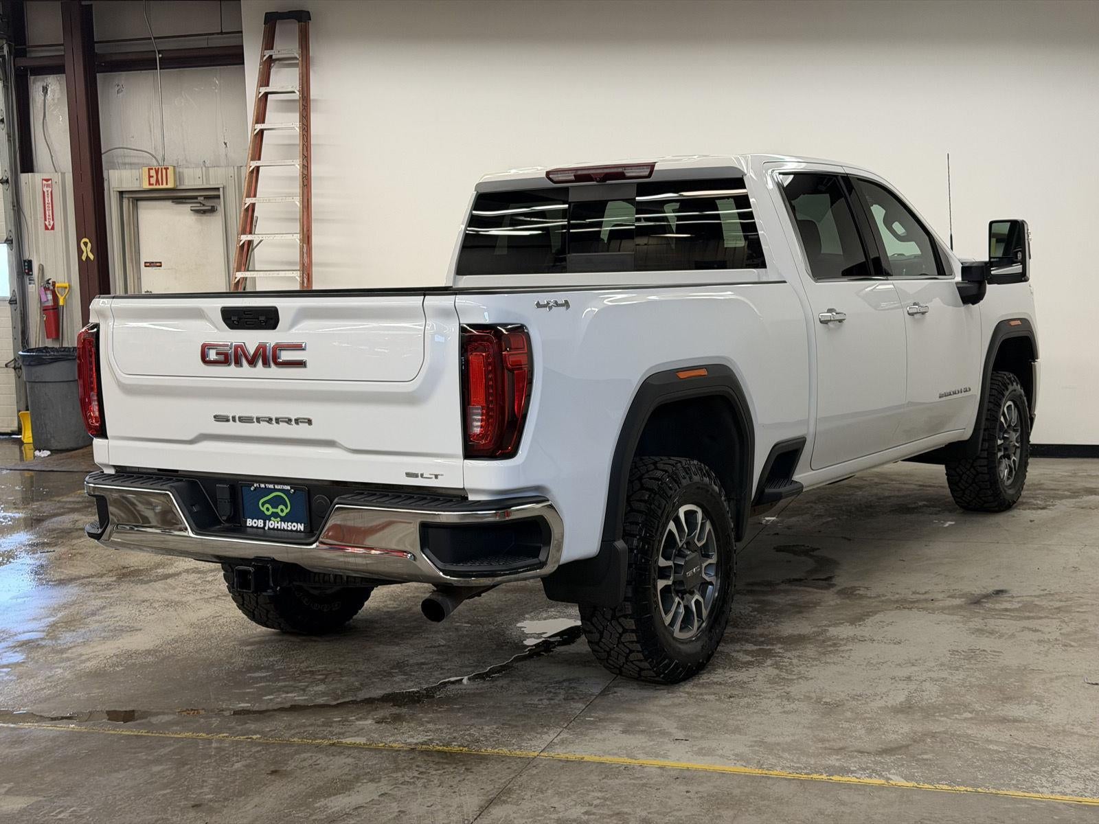 2022 GMC Sierra 2500HD SLT