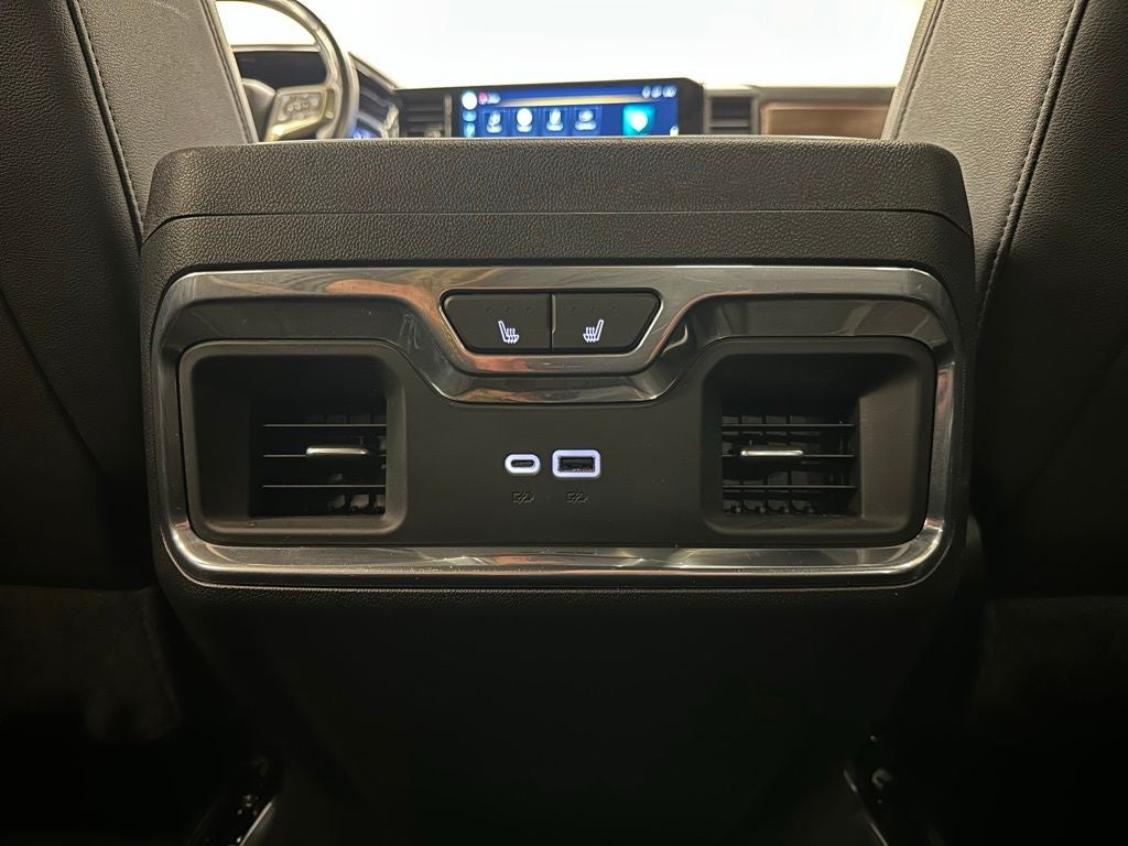 2022 Chevrolet Silverado 1500 High Country CARBRAVO CERTIFIED