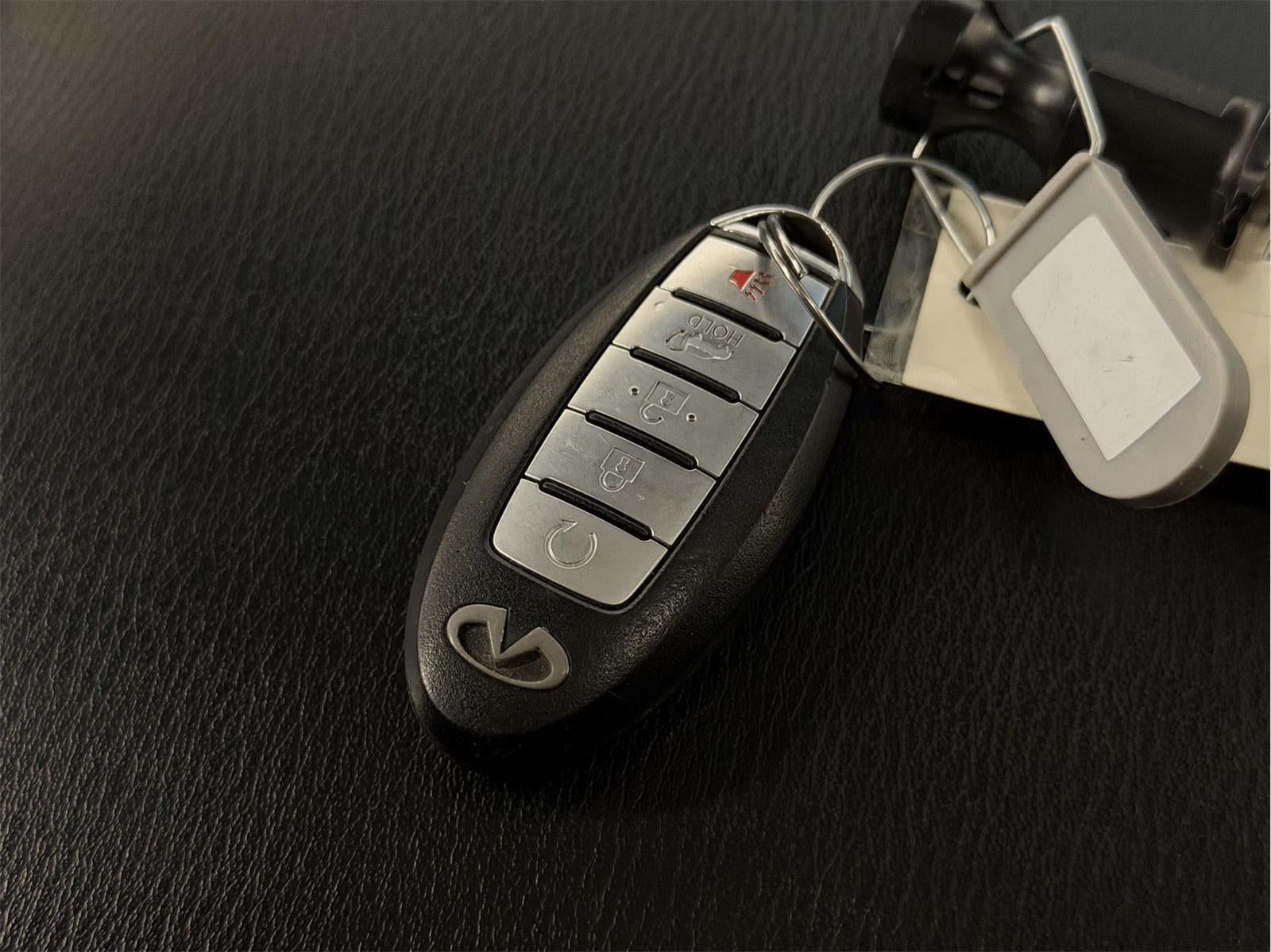 2017 INFINITI QX80 Limited