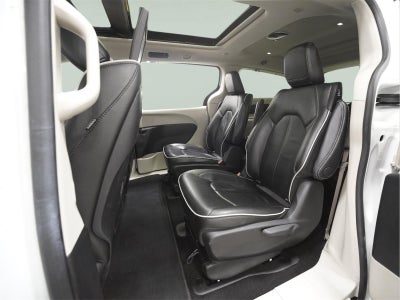 2022 Chrysler Pacifica Hybrid Limited