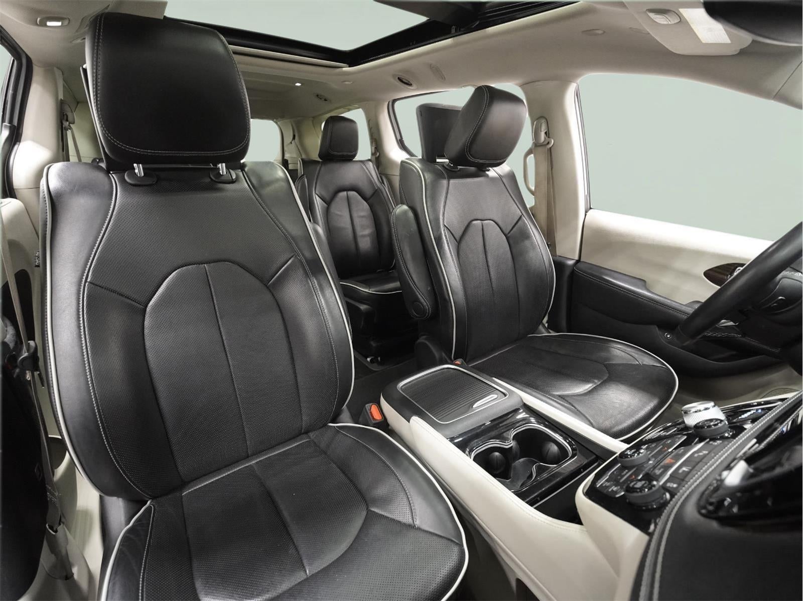 2022 Chrysler Pacifica Hybrid Limited