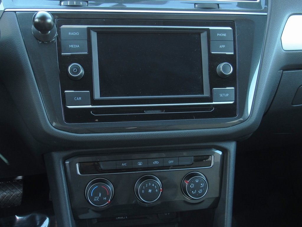 2019 Volkswagen Tiguan 2.0T S CARBRAVO CERTIFIED 4Motion