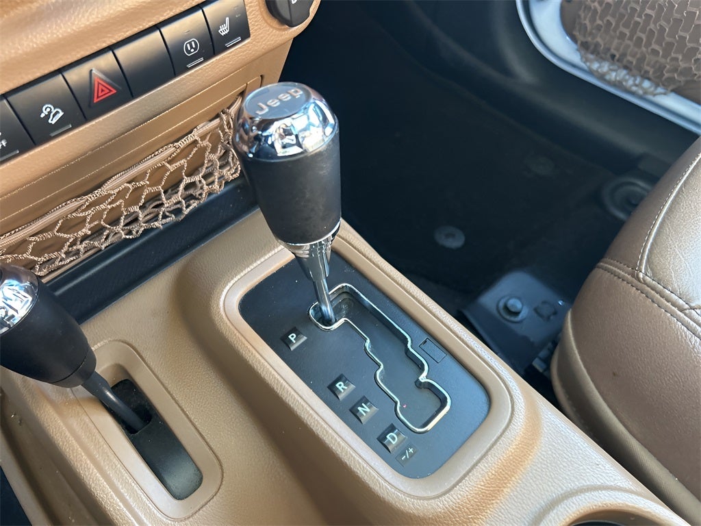 2016 Jeep Wrangler Unlimited Sahara CARBRAVO CERTIFIED!