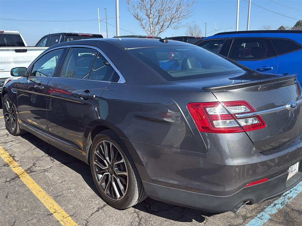 2017 Ford Taurus Limited