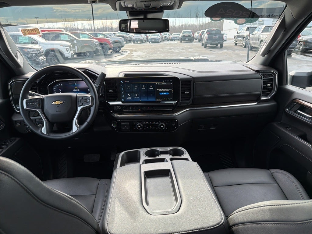 2024 Chevrolet Silverado 3500HD LT CARBRAVO!!