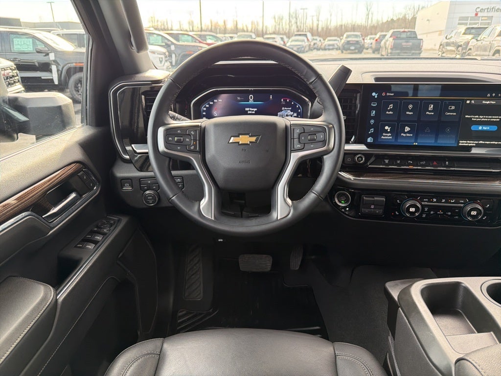 2024 Chevrolet Silverado 3500HD LT CARBRAVO!!