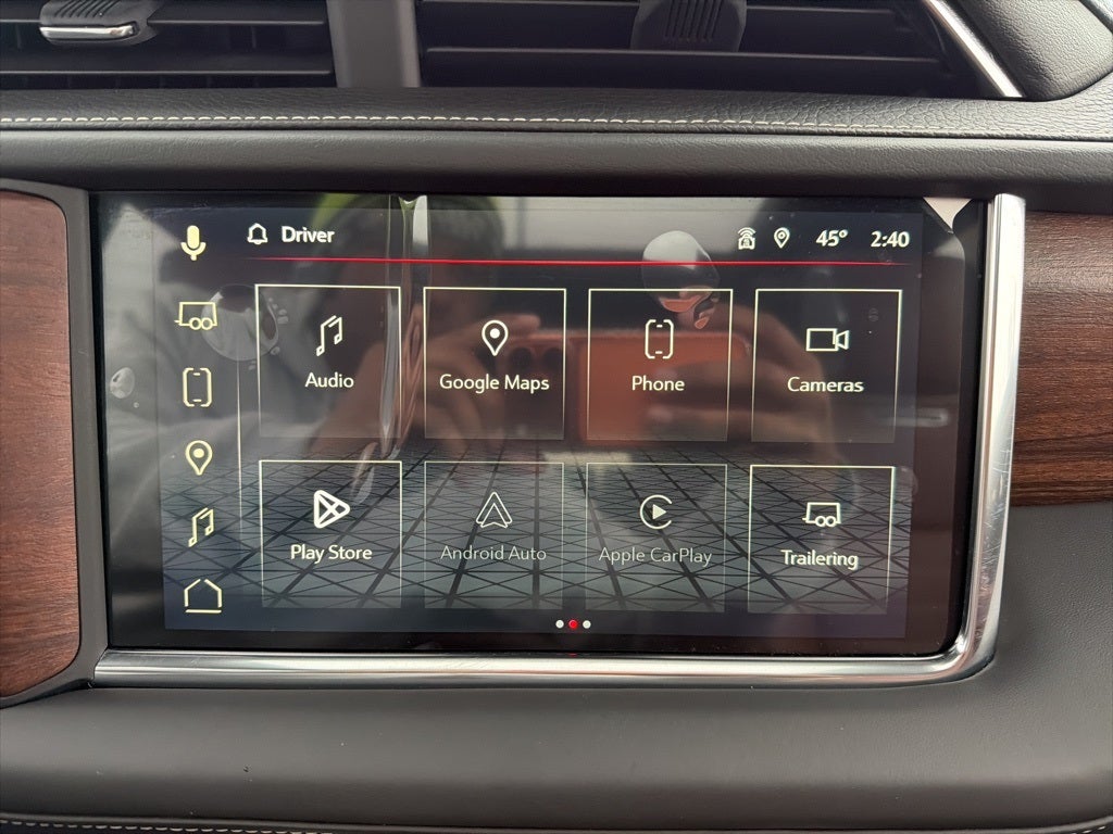 2023 GMC Yukon Denali Ultimate CARBRAVO