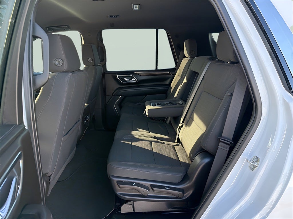 2023 Chevrolet Tahoe LS CARBRAVO!