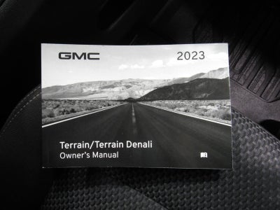 2023 GMC Terrain SLE