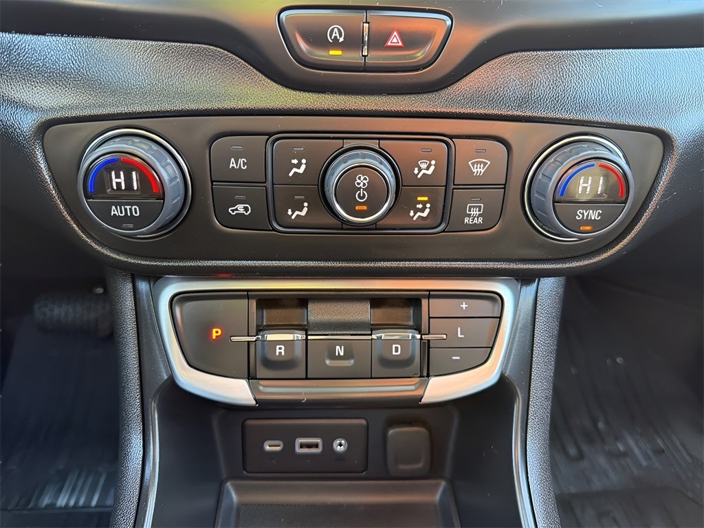 2023 GMC Terrain SLE CARBRAVO!