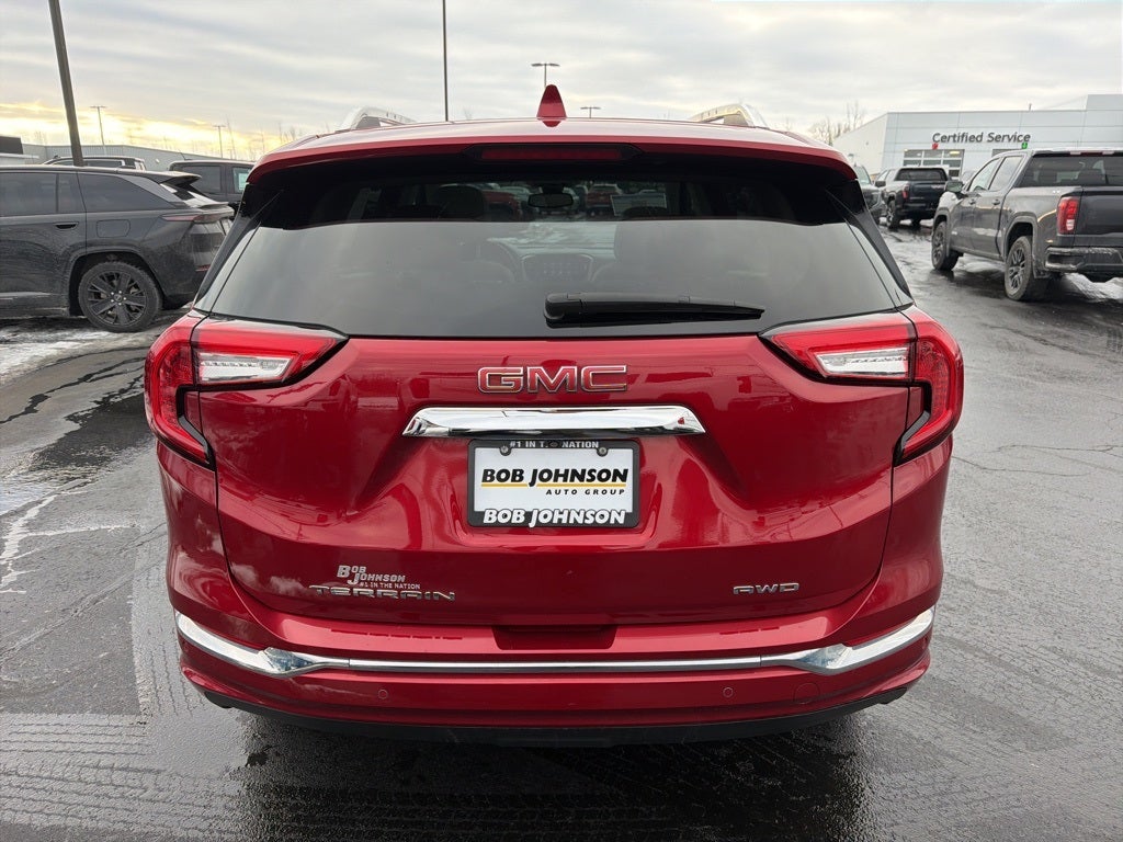 2023 GMC Terrain Denali