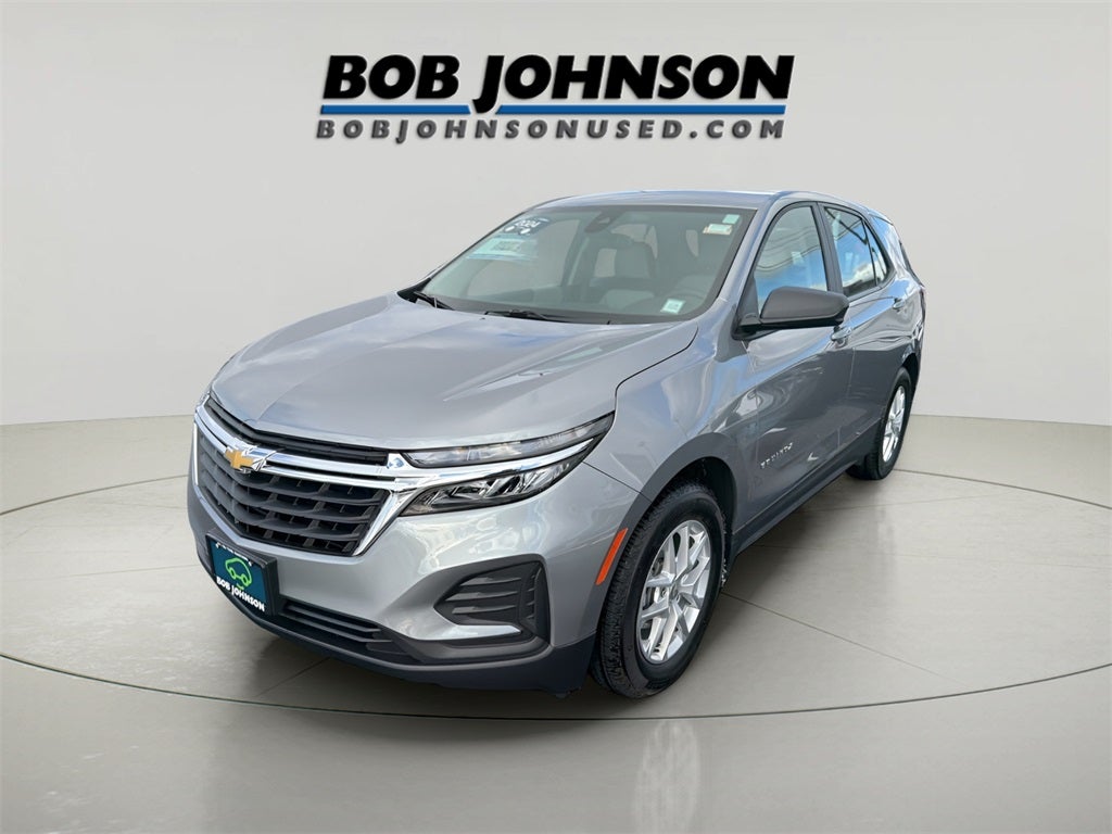 2024 Chevrolet Equinox LS CARBRAVO!