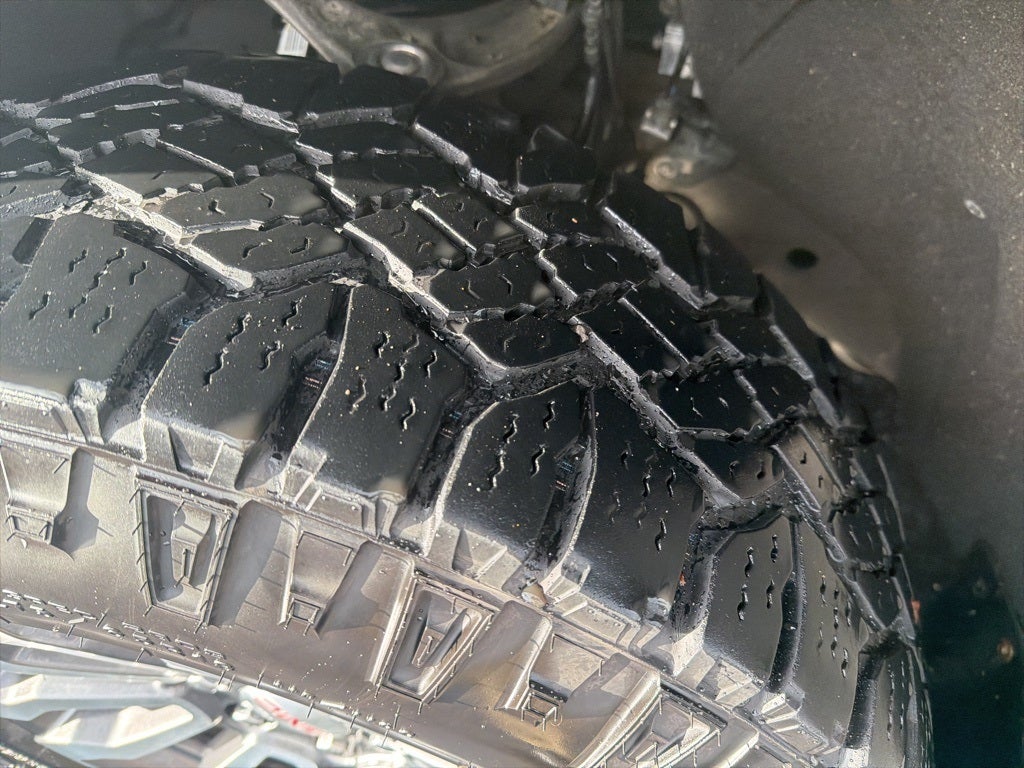 2020 GMC Sierra 1500 AT4 CARBRAVO CERTIFIED!