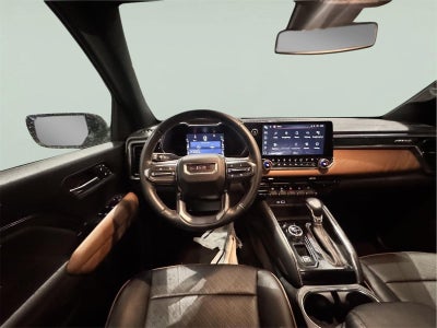 2023 GMC Canyon 4WD AT4