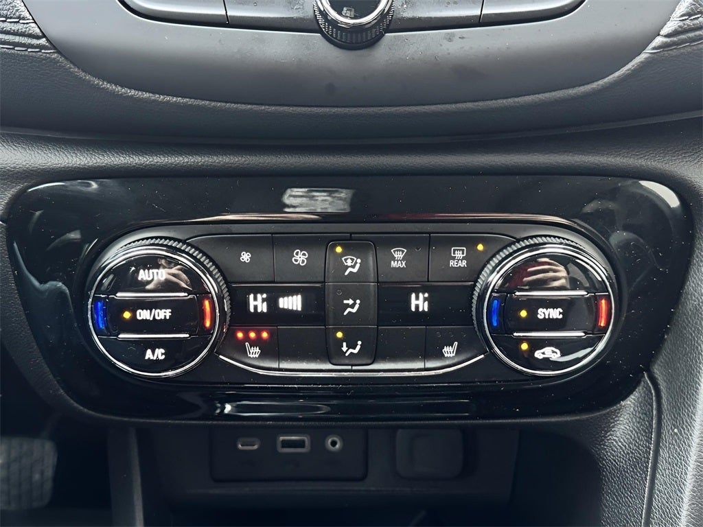 2023 Buick Encore GX Essence CARBRAVO CERTIFIED