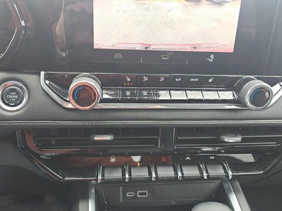 2024 Chevrolet Colorado 4WD LT