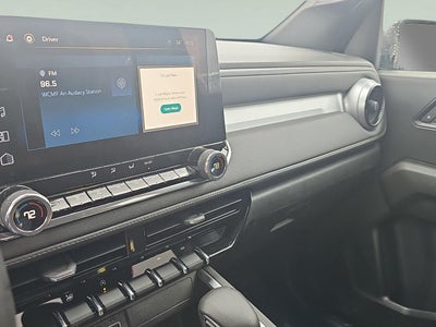 2024 Chevrolet Colorado 4WD LT